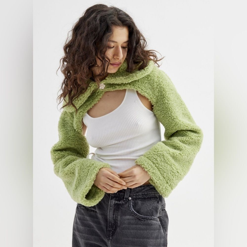 UO Urban Outfitters Teddy Shrug